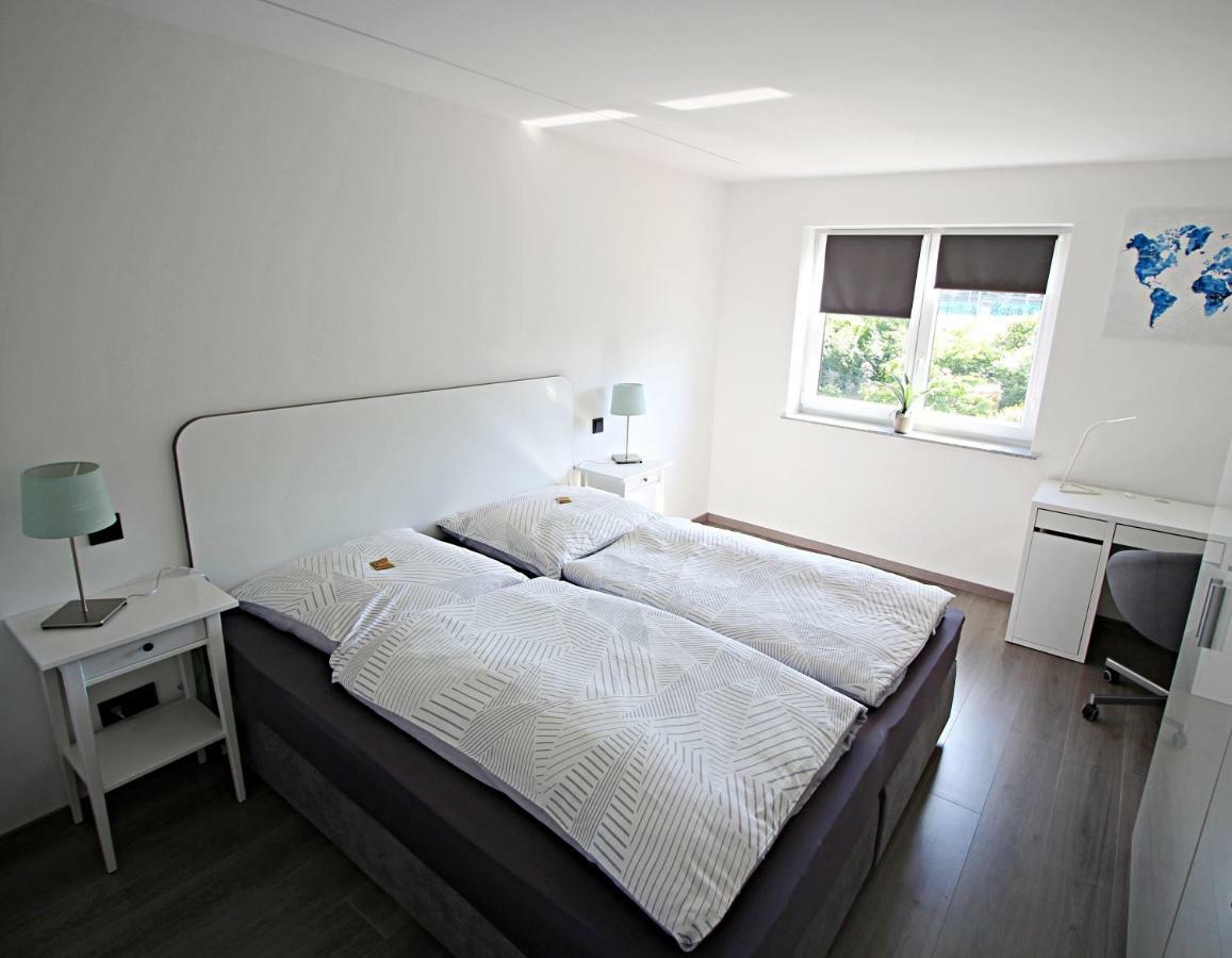 Uraha Apartments Херцогенаурах Екстериор снимка